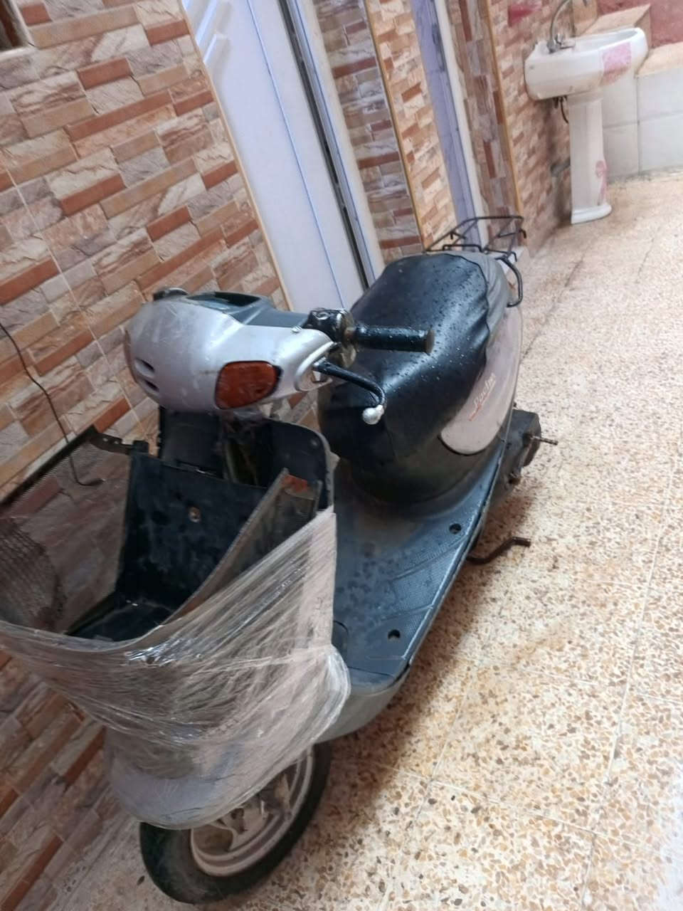 سلام عليكم ماطور بزونه نفخ للبيع مكاني موصل جانب الايمن خاص مفتوح


**إذا كنت صاحب هذا الإعلان وتريد حذفه لأي سبب، رجاءا أرسل رسالة إلى الدعم الفني**