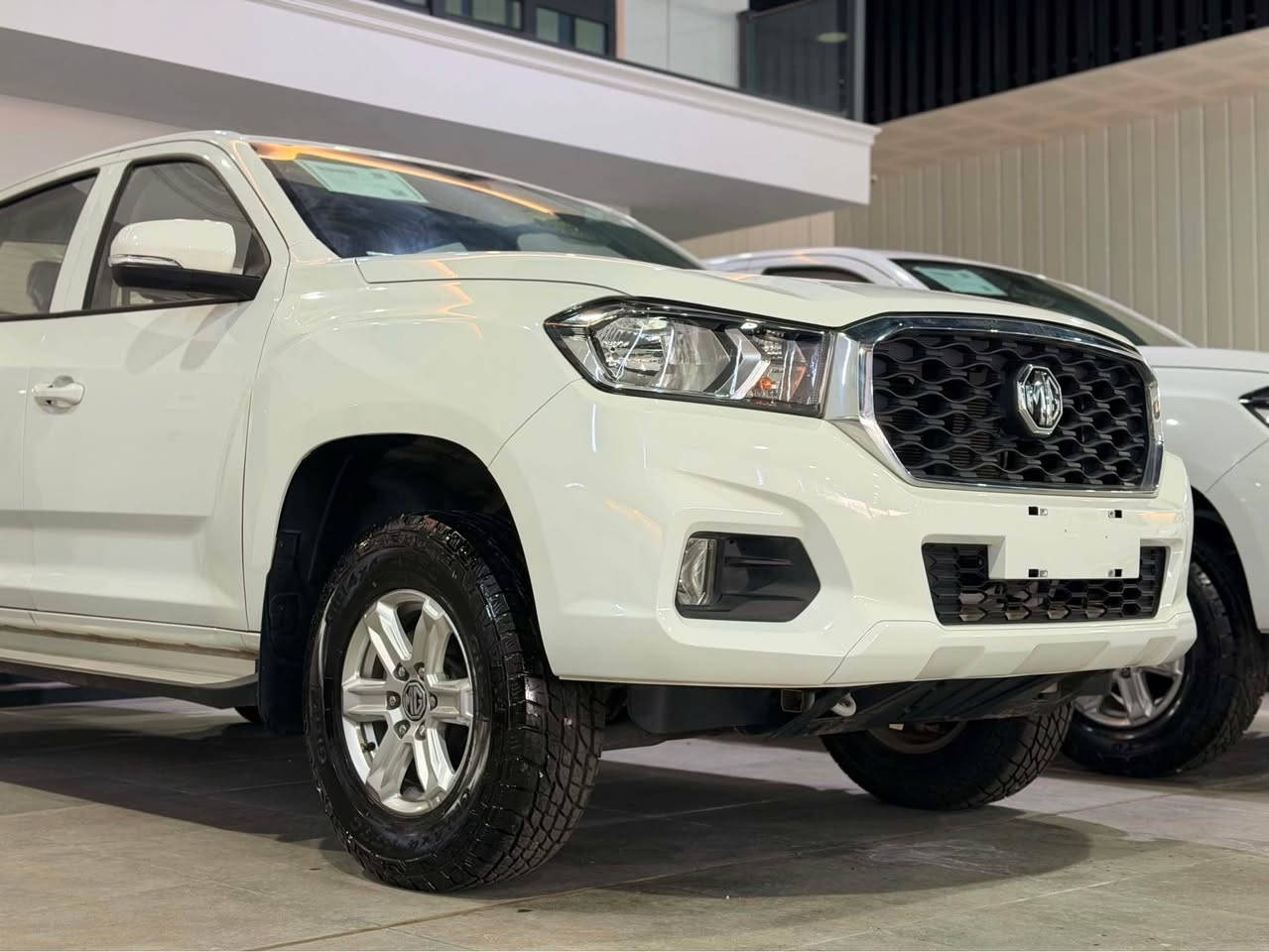 MG T60  
مۆدێل ٢٠٢٥
دەبل اکسل
شاشە و بلاجیکتۆر
سفر کم بەردەستە
رەقەم کراو حازر بەردەستە
زەمانی ٦ ساڵ
بۆ زانیاری ***********
*********** السليمانية, العراق
