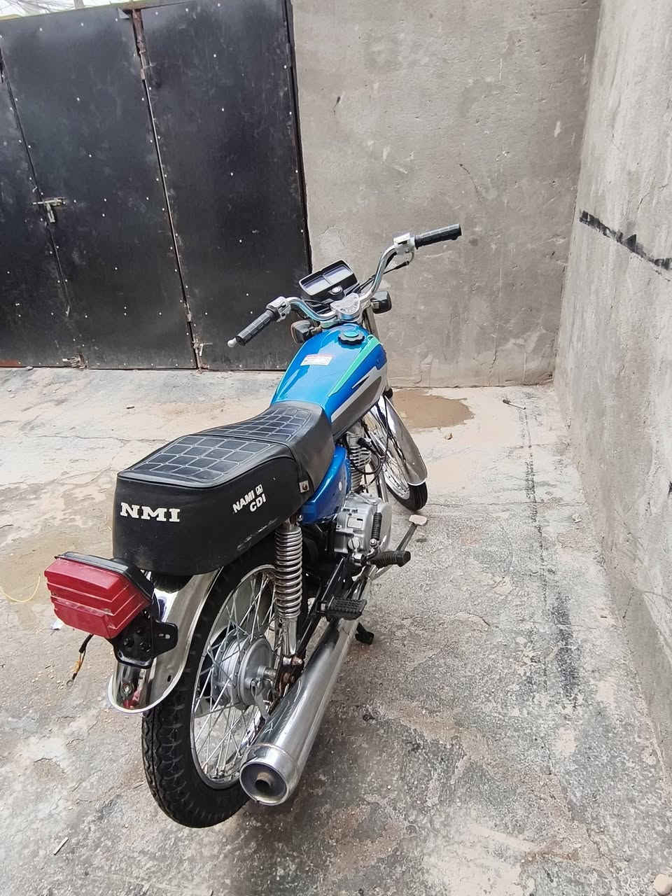 السلام عليكم دراجه للبيع سعرها ٧٠٠ وبيه مجال للشراي فقط


**إذا كنت صاحب هذا الإعلان وتريد حذفه لأي سبب، رجاءا أرسل رسالة إلى الدعم الفني**