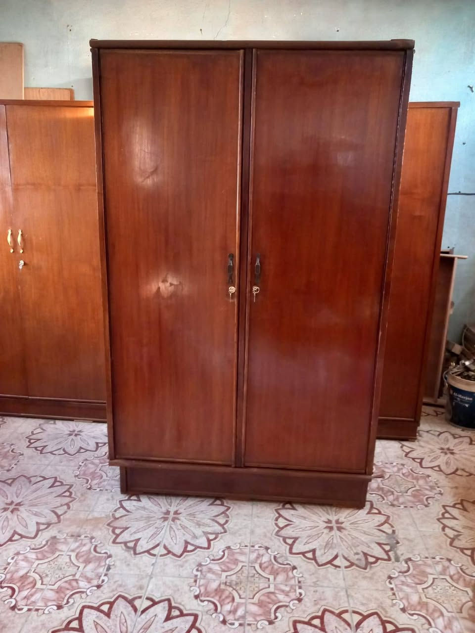 كنتور بابين صاج توصئ الداخل عادي الظهر معاكس عادي. السعر 150 وبي مجال العنوان بغداد الكرخ تقاطع درويش البياع شارع البداله الانتصارسوق اميمه فرع مجمع الرازي ع اليمنه منتصف شارع ع اليسرى خلف مي اور
***********
*********** بغداد, العراق
