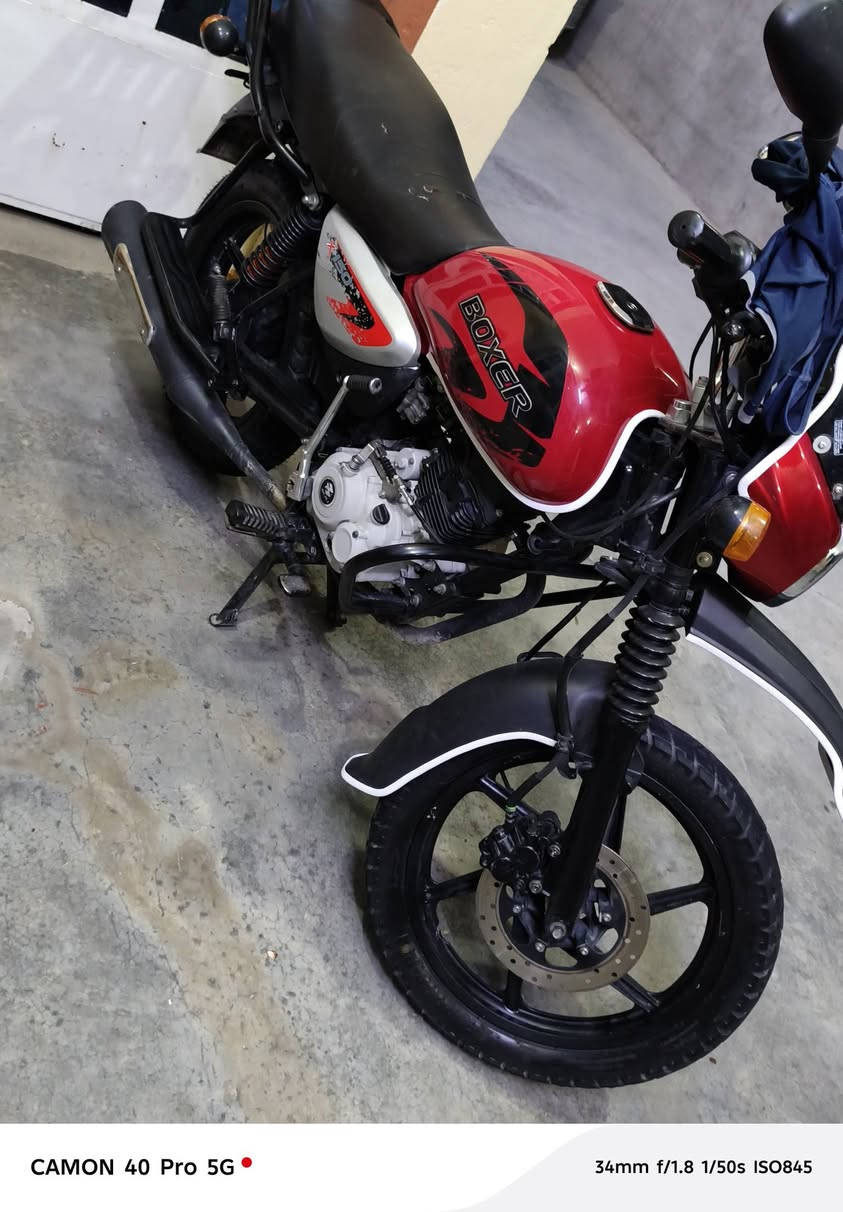 السلام عليكم بوكسر موديل 23 دراجه حلوه عنواني بغداد***********
