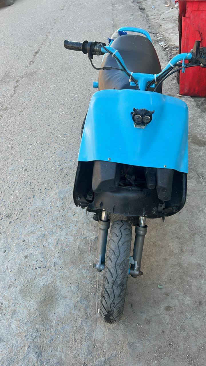 دراجه فراشه فحل مكينه خرسه محربه كلشي شغال بيه بكاني حي الصدقاء  \\\*********** البصرة, العراق
