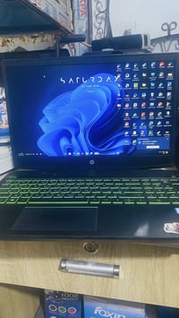 HP Pavilion • i5-8300H • GTX 1050 Ti