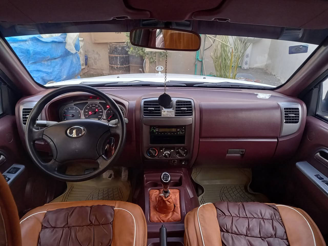 سلام عليكم للبيع بيكم كريت ويل موديل 2015 رقم واسط تحويل ثاني يوم باسمي سنوية مجدده 2029 رقم انكليزي سياره نضيفه مال جناي تبريد تتفئه شغال سياره مبدل بيه جاملغ اثرطخه السعر 85 وبيه مجال العنوان واسط قضاء الزبيديه رقم الهاتف *********** / ***********
