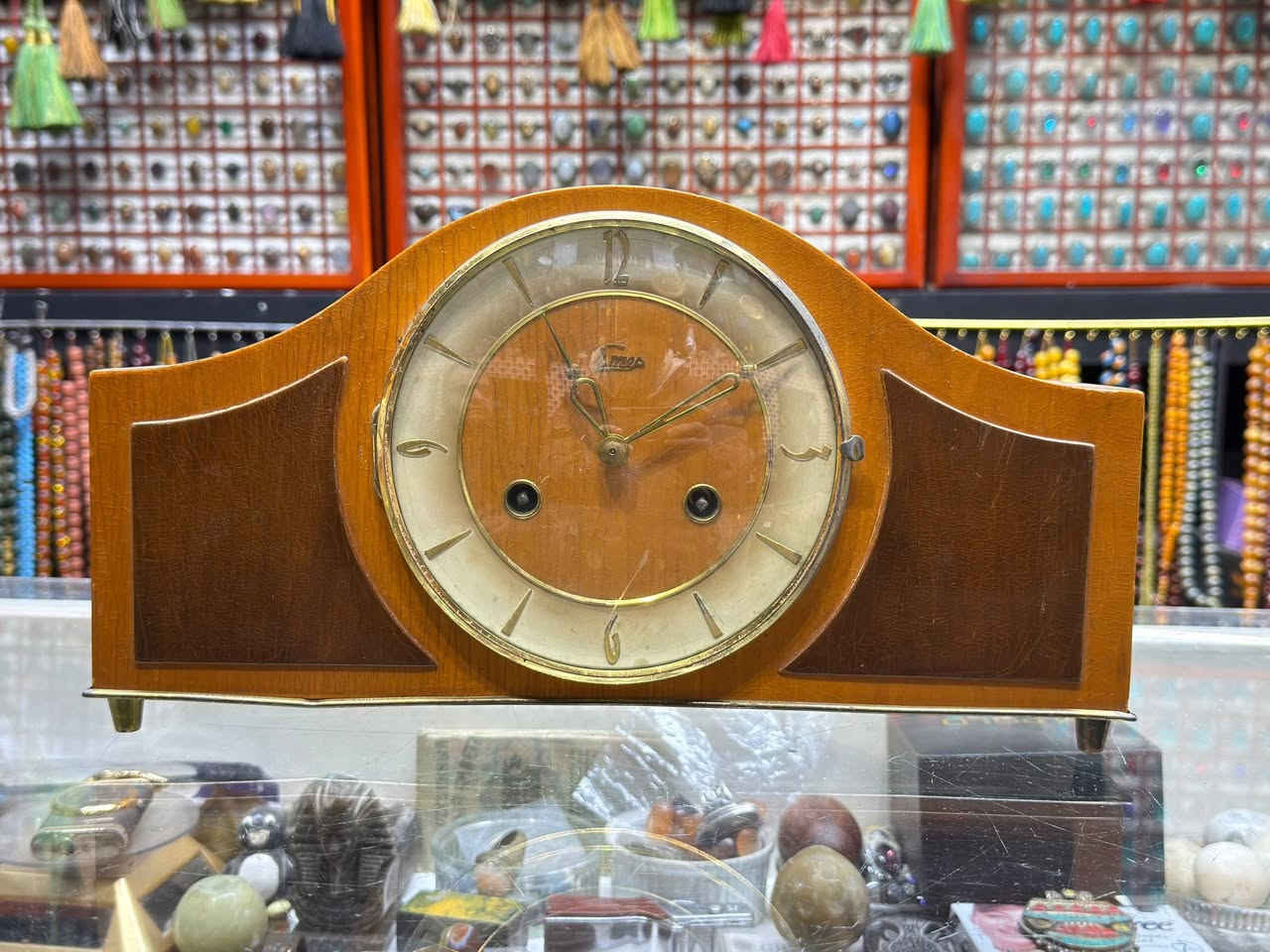 ألماني ٣ قطع ...
للتواصل ***********
