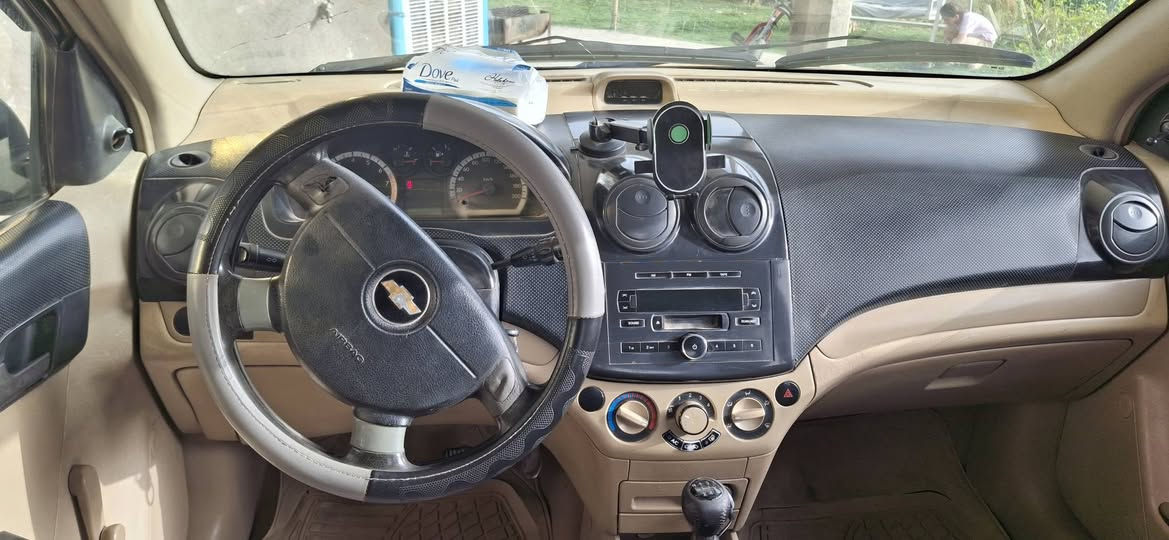 أفيو 2010 بغداد ب أسمي
سنويه ٢٠٣٠ غرامات هيئه يمي بدون تبريد 

السعر 45 بيه مجال للطيب 

***********
اتصال واتساب
