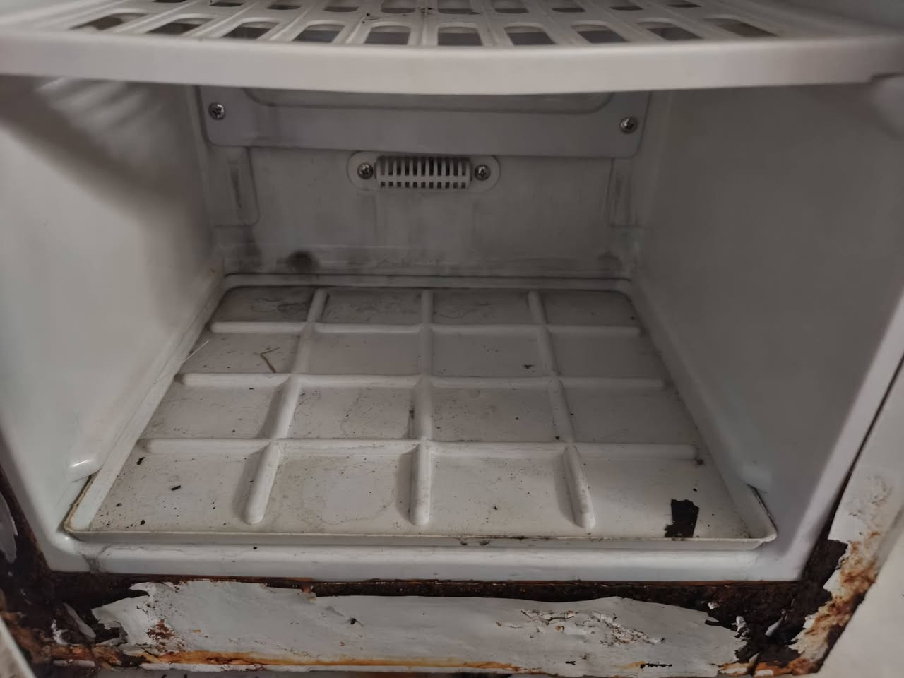 براد ماء  كلشي جاهز وشغال فقط بي زنجار
بغداد جمعية خير الله   
السعر 65 
*********** وأتساب
