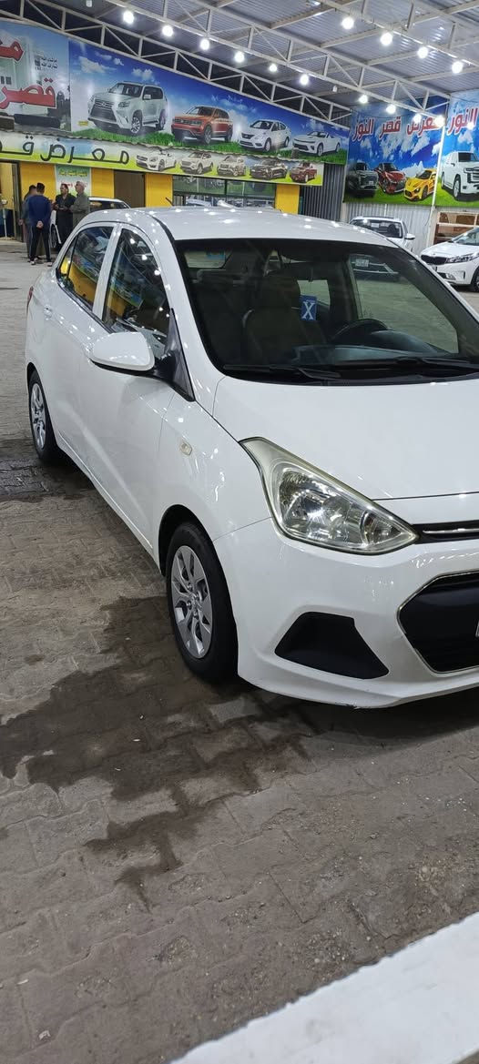 هونداي i10 للبيع موديل 2016 رقم نجف دولي شرط التحويل
بيه صبغ موضح بالصوره وبارد قليل بالباب الخلفي السياره كير ومحرك وحداديه وتخم تاير بلكارتون 
سعر السياره 85 وبيه مجال قليل 
اي استفسار الاتصال ***********
مكان السياره بلنجف
