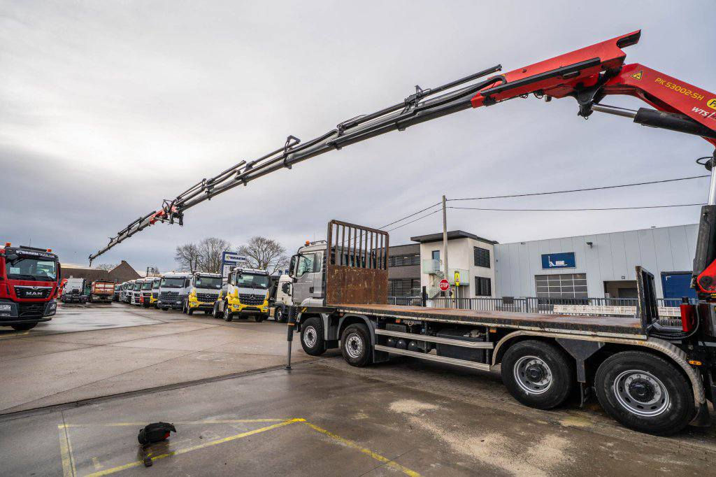 MAN TGS 41.460
سنة الصنع 2019
عداد 143,000 كم 
ناقل حركة أوتوماتيكي 
عدد الاسطوانات 6 
عدد المحاور 4
نظام المحور 4×8
رافعة pk53002 
6 سلايت
قدرة الرفع 15.4 طن
السعر 550 ورقة
شامل كمرك ونقل


**إذا كنت صاحب هذا الإعلان وتريد حذفه لأي سبب، رجاءا أرسل رسالة إلى الدعم الفني**