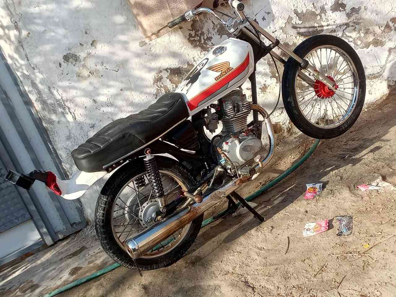 سلام عليكم راسطه وكشن ويل خلفي لبيع نضاف مكاني شاميه رقم ‏‪***********‬‏
