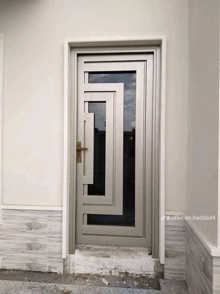 حدادة عامه متنقله🚛
ابواب🚪شبابيك سقائف كرفانات 🏠مناور كل شي وحسب الطلب اتصل واجيك🏃 للبيت هذا جزء بسيط من اعمالي***********
