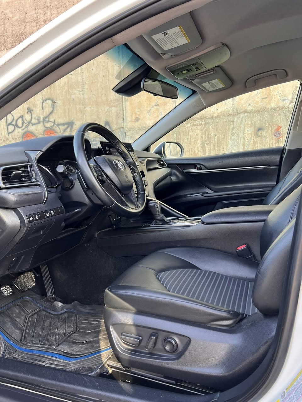 السلام عليكم
Camry SE 2024 / كامري

محرك  2500cc بانزين 

السيارة للبيع فقط 💯

الضرر : ربع بنيد صبغ + نص باب سكن صبغ + جاملغ امامي طرف اليمين تبديل شركة نفس لون 

المواصفات
• شاشة كبيرة
• كاميرا خلفية 
• رادار امامي
• مانع تصادم
• محدد مسار
• تصحيح مسار
• مثبت سرعه
• مانع انزلاق
• استيرنق متحرك
• تحكم طارة
• نقطة عمياء
• مانع تجاوز
• حساسات مانع تجاوز
• اضوية اماميه زنون LED
• اضوية خلفية LED
• ليد زنون نهاري
• ويل قياس 18
• نظام ECO + TRIP 
• نظام GPS + خرائط
• نفكيشن
• 3 أنظمة قياده ECO / Normal / Sport 
• اوامر صوتيه
• بلوتوث
• مدخل USB 
كفاله كير مكينه

السعر : 208

مكان السيارة عقرة 

***********  كورك / واتساب
