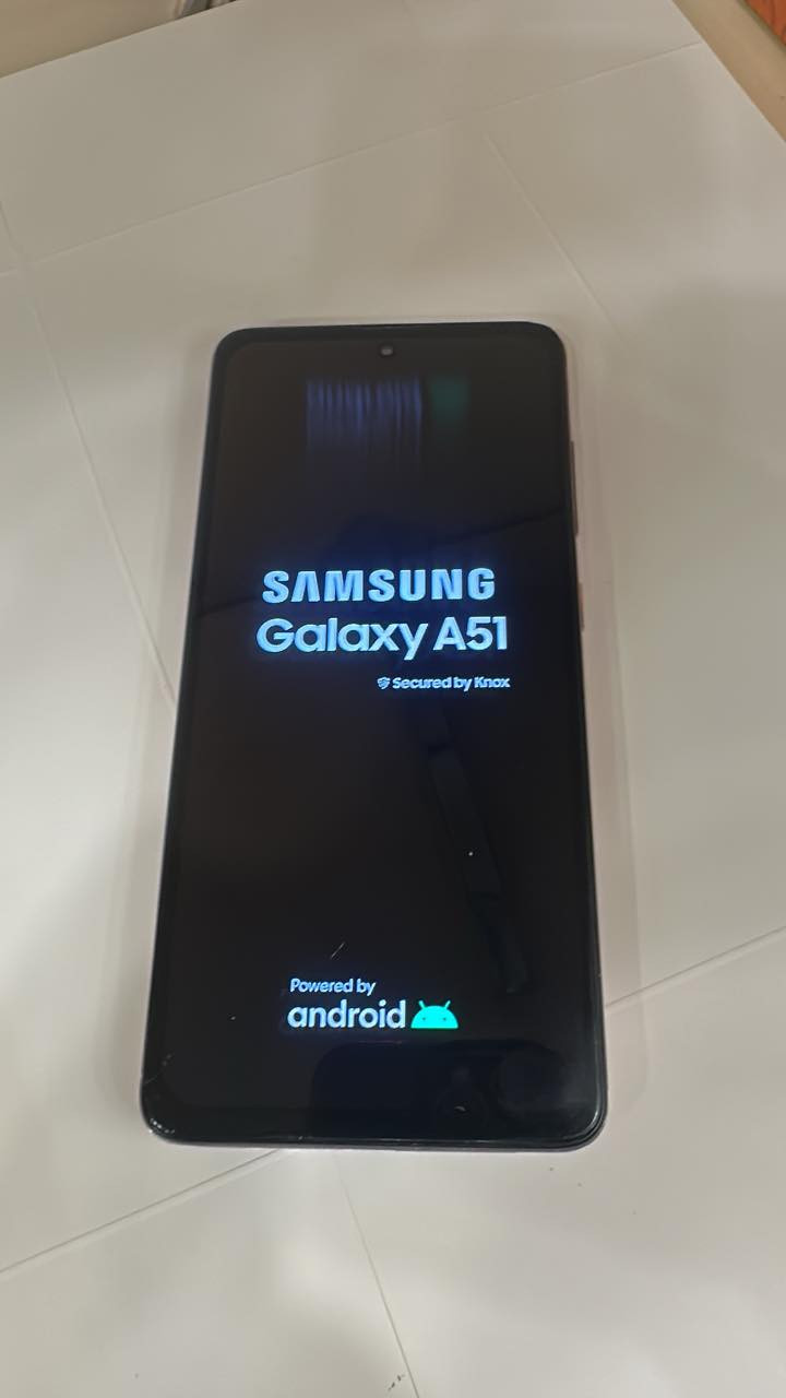 كلكسي a51 نظيف بس الشاشة بيها كسر من جوة 
السعر ٥٠ ألف وبي مجال 
شراي راسلني خاص


**إذا كنت صاحب هذا الإعلان وتريد حذفه لأي سبب، رجاءا أرسل رسالة إلى الدعم الفني**