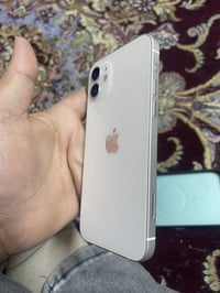 آيفون ١٢ عادي • ١٢٨ • بطارية ٧٩٪