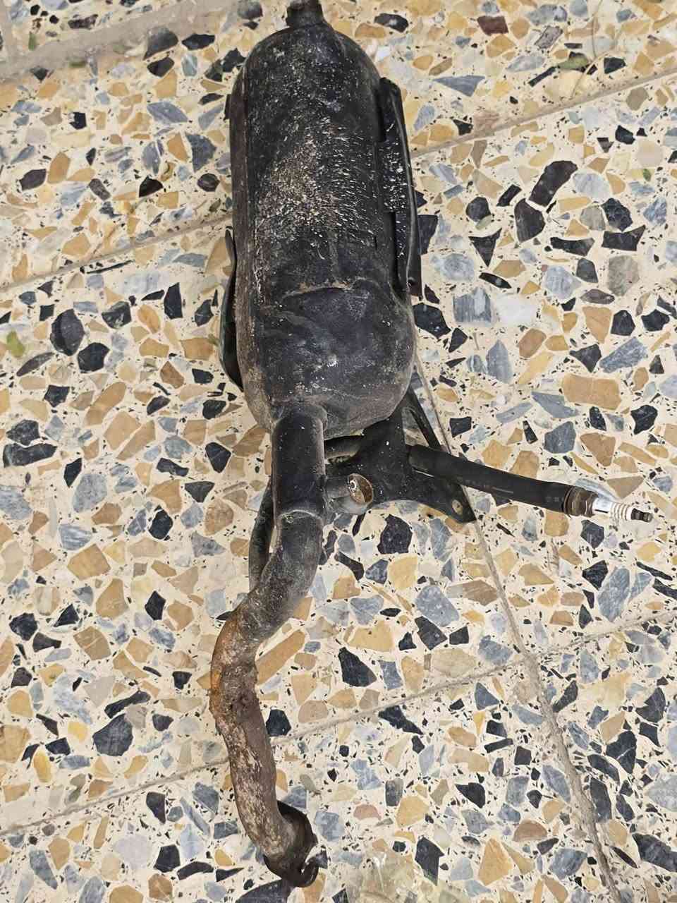 سلام عليكم غراض للبيع كلمن وسعره بسعر مناسب ***********
