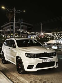 شيروكي اس ار تي • ٢٠٢١ • ٥٤٠٠٠ ميل