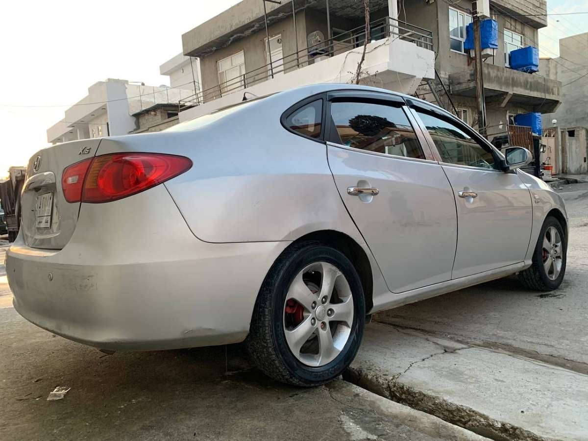 ئاڤانتی بڕاوە مۆدیل 2009 مەکینە 16ی دکشن بەرز 
گێڕ و مەکینە بەشەرت ی فیتەر
تەبرید سارد و گەرم🥶🔥 . سڵایت کوشن جڵد و هیتەر . حاسە شاشە کامیرا ڤولیۆم ئاوینە شەفت تەبرید لەمس بلوتوس ناو ڕەش تایە و ویل16یە ........ کامل مەسووف کراوە .سەیارەکە زۆر توند و،توڵە . هەیکەلی هەتا بڵی جوانە .. .

شوین//حاجیاوا..ڕانیە 
ژ.م//*********** رانية, السليمانية
