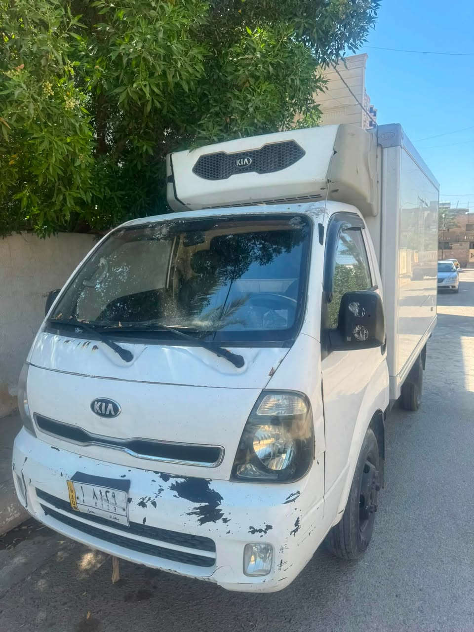 السلام عليكم 

براد ٢٠١٥ قماره محرك ٣٠٠مفتوح البراد ٣جنكال تبريد امامي خلفي 
كير ومحرك وحداديه بشرط  
رقم بغداد  والتحويل ثاني يوم  

السعر 165$
***********
