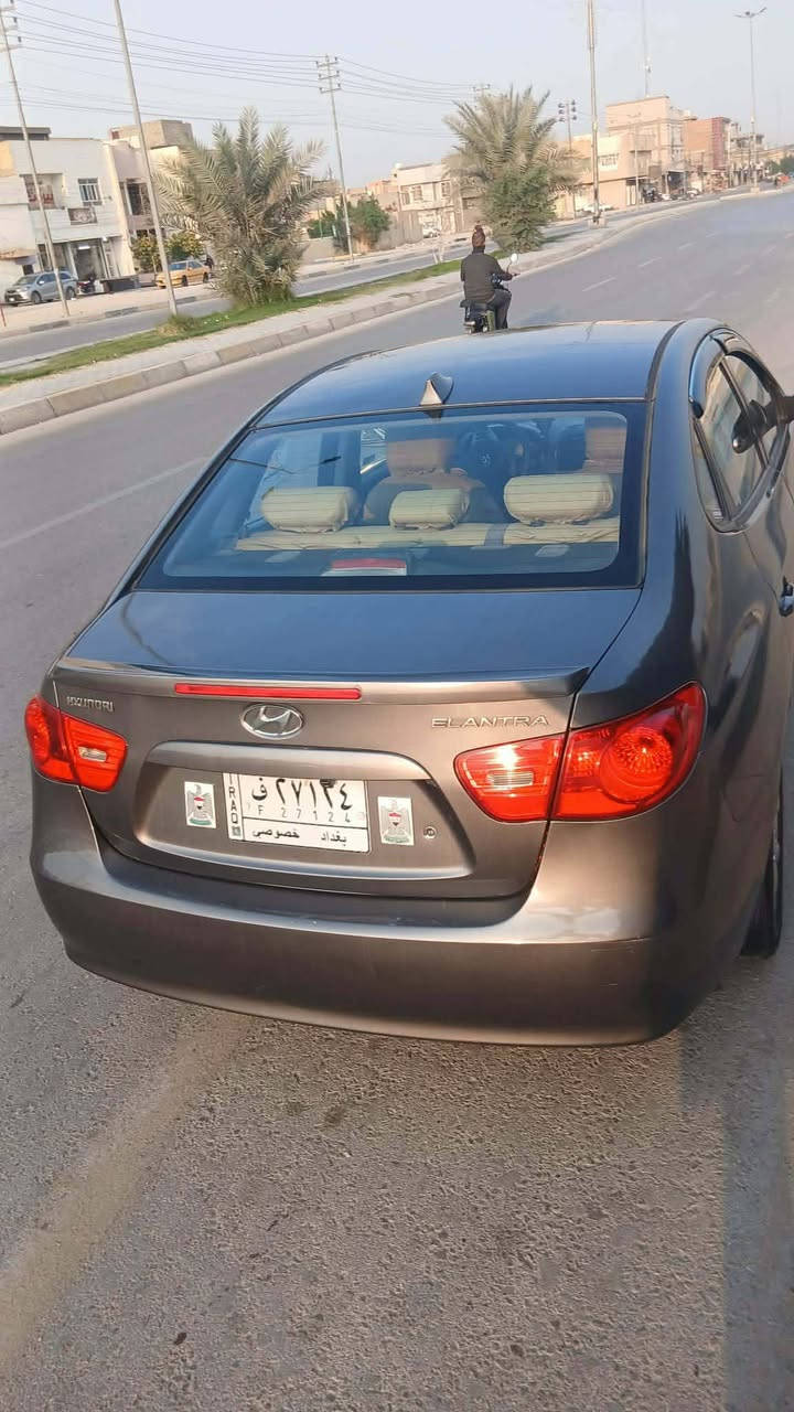 انتره مديل 2008 أمريكي محرك وكير حداديه و تخم تاير وتبريد ثلج كله جديد سياره جاهزه من كلشي حادثه بصيط جاملغ امامي بدون دواخل سياره مصبوغه عام للجماليه السعر 95 العنوان كربلاء حي العامل (***********) اخوان اني مكلف بالنشر
