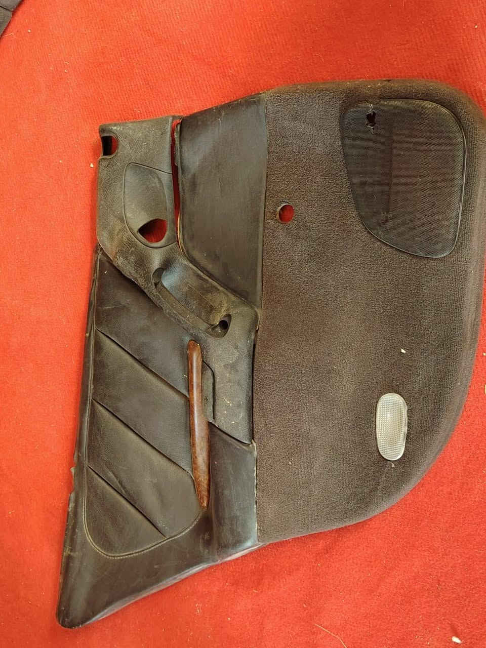 ابطاين اوبل بزون يرهم ال 94 وال 95 و96 و97
نظافة 95% مع توصيل سعر 75 الف 
‏‪‪***********‬‬‏
‏‪***********‬‏
