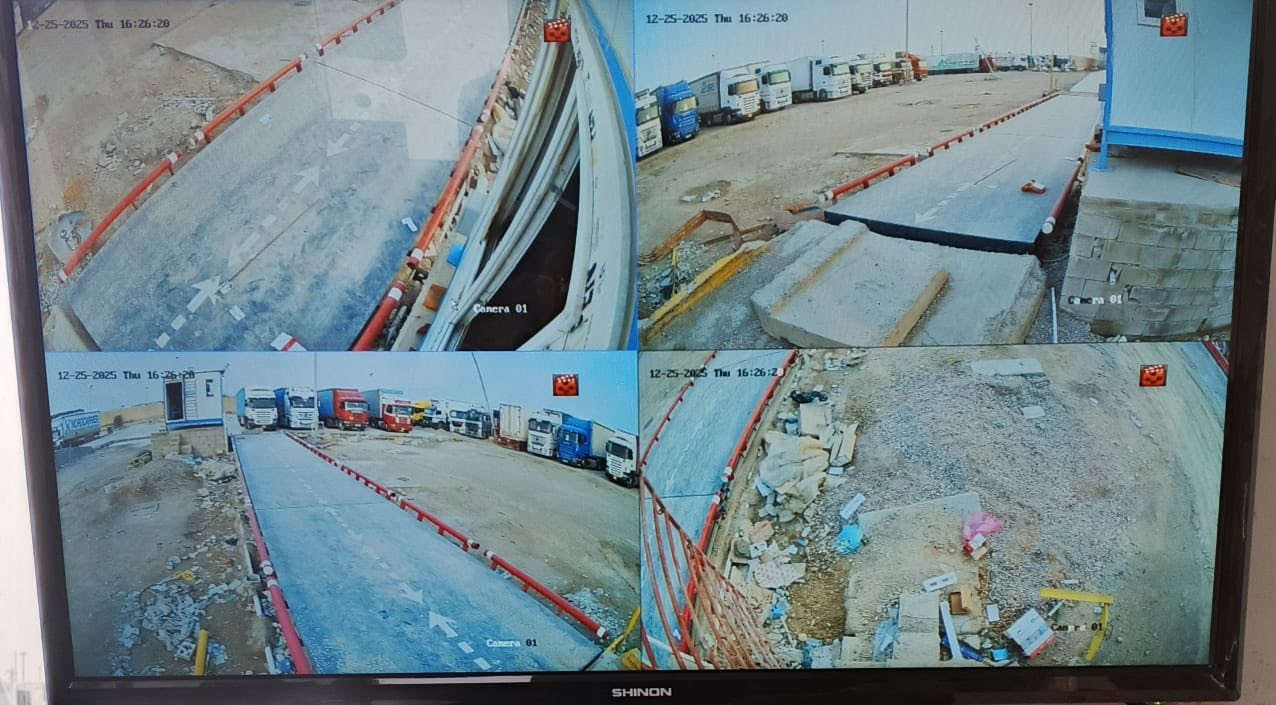 مستعدون لتجهيز وتنصيب الكاميرات 📸
لكافة المواقع🌍
( منازل _ محلات _ شركات - مجمعات سكنية)
تجهيز وتنصيب وصيانة وبرمجة كافة انواع كاميرات المراقبة 📸
تنصيب كامرات عالية الجودة بدقة احترافية🔥
  🔴كادر متخصص بكاميرات المراقبة وصيانتها  والبرمجة
 متواجدون في جميع مناطق الكوت

  ويتوفر لدينا جميع أدوات التنصيب الحديثة 🧰
للاستفسار يرجى  الاتصال  على الارقام التالية : 
📞☎️
***********
