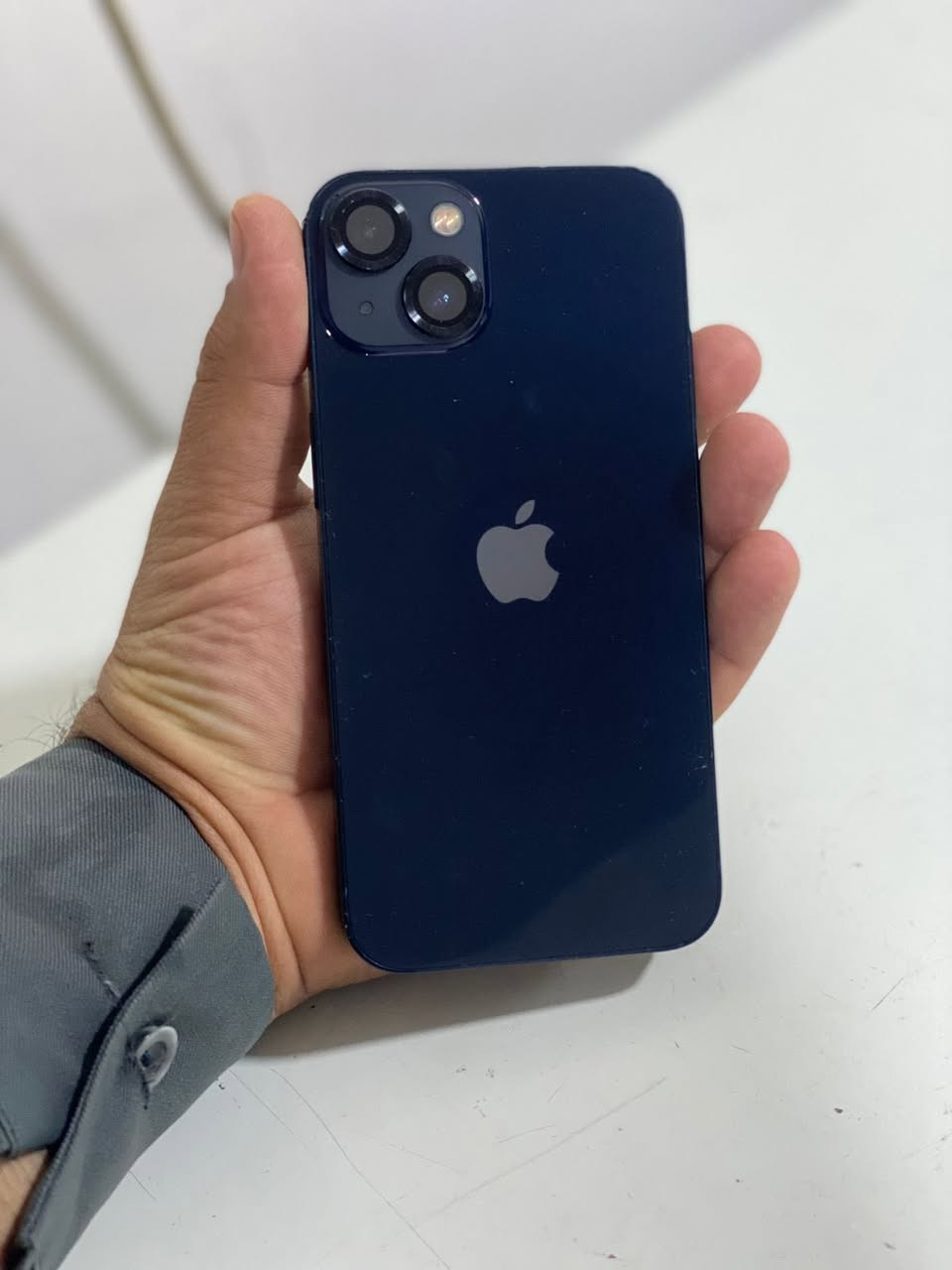 سلام عليكم ايفون 13ذاكره 128 دبل شريحه نضيف ع وضع الشركه مامبدله اي شي بي ولا مفتوح بطاريه جوه 75% السعر 430 وبي مجال بسيط ***********
