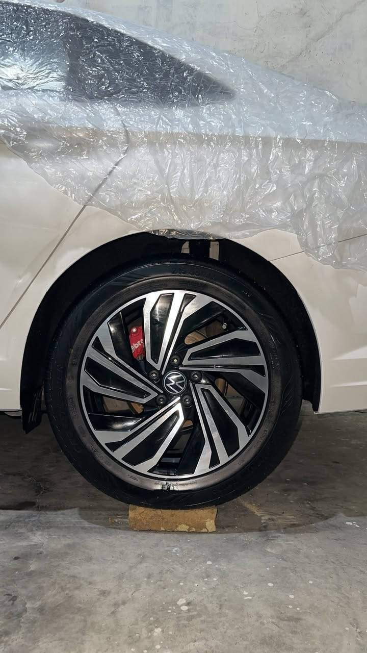 3VWC57BU4KM086675رقم شانسي jetta2019 بو فروشتن ***********
