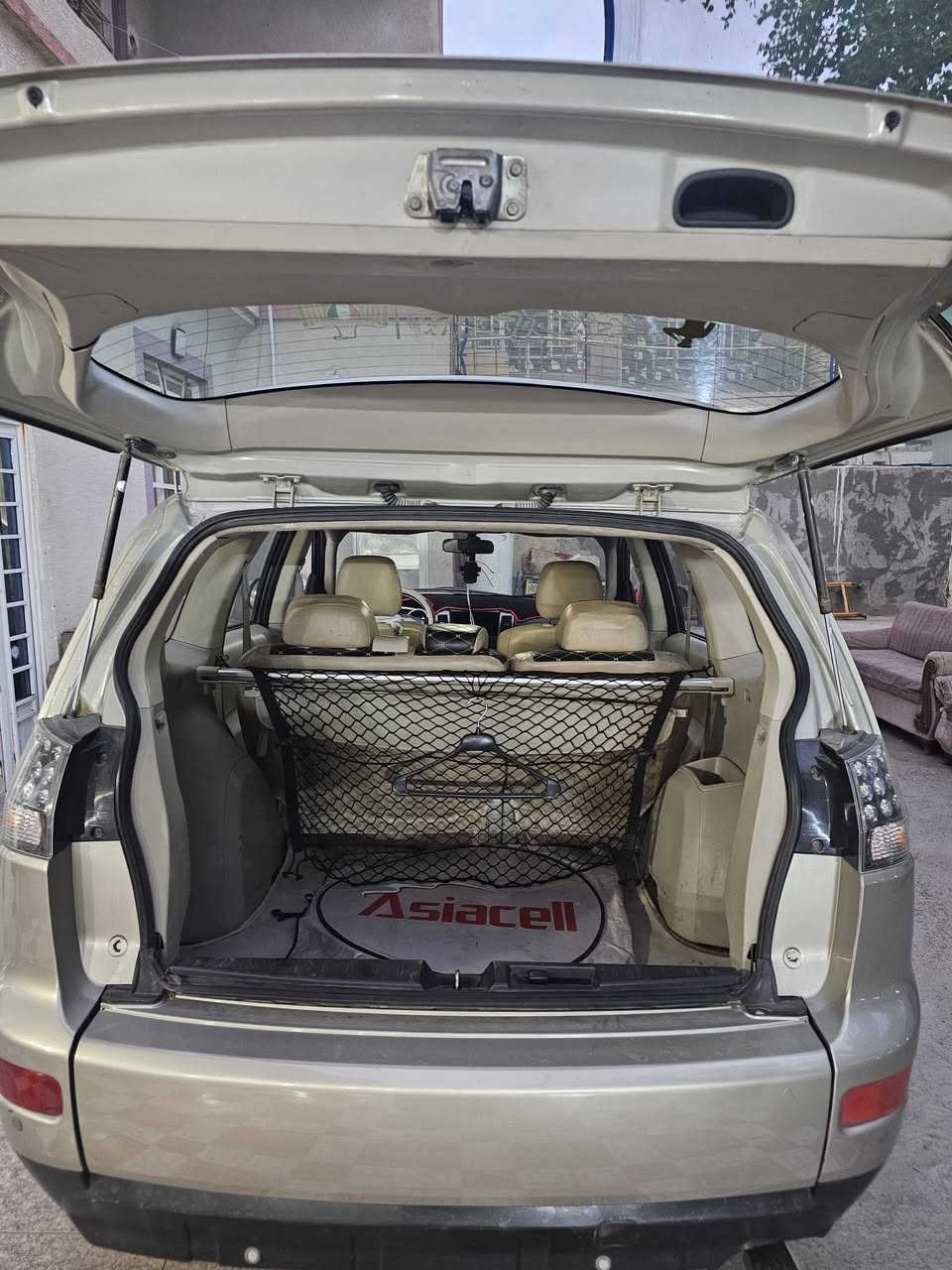 البيع ؤ مراوس حسب القناعه
ميسيبوشي اوتلاندر
 فول موصفات 2008  
السعر 80 العنوان كربلاء 
***********
