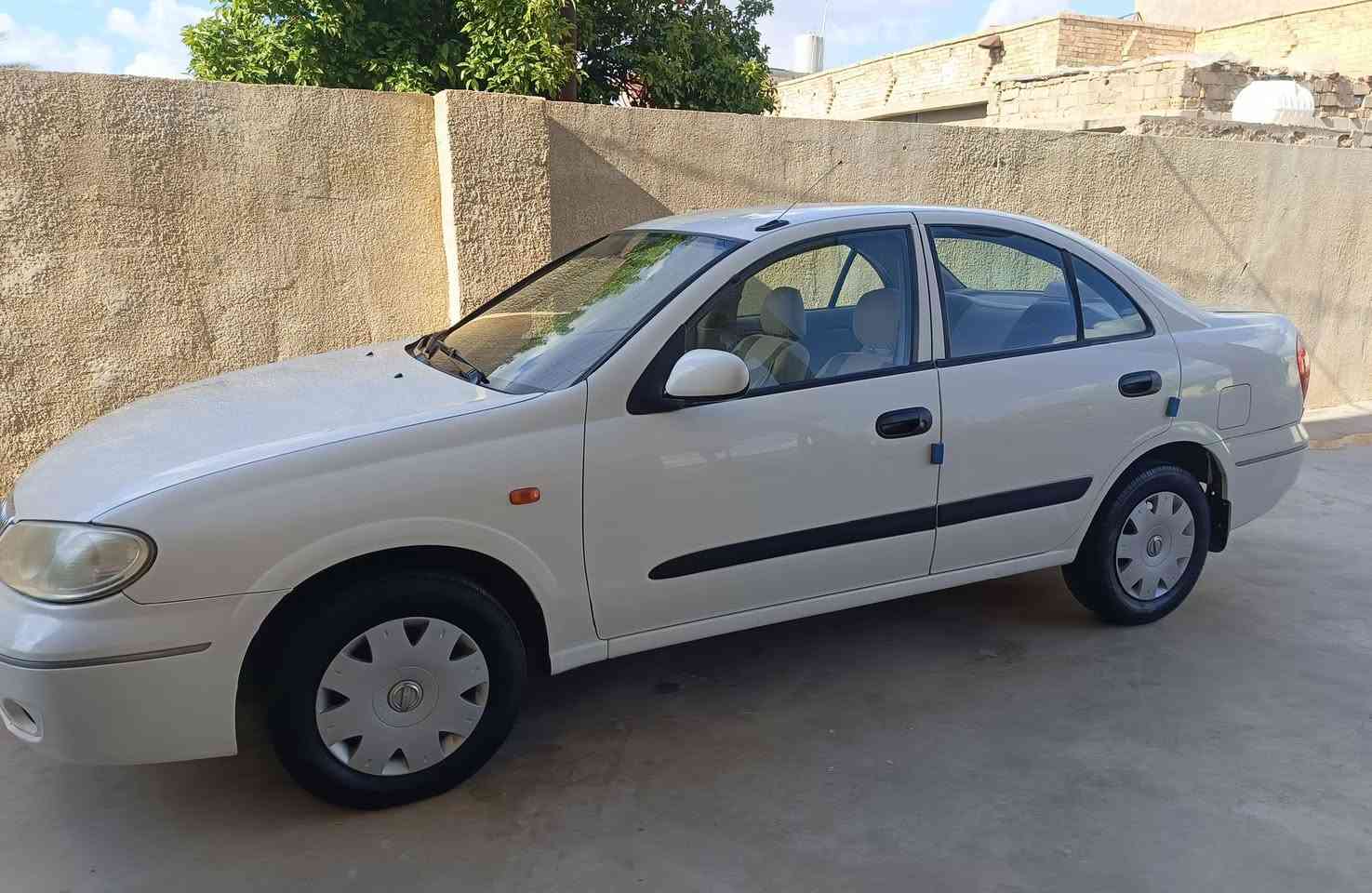 سلام عليكم
للبيع نيسان سني موديل 2009 
رقم صلاح الدين مشروع وطني باسمي
مكفولة من الصبغ 
كير مكينه مكفول
تبريد ثلج حداديه امامي خلفي جديد
تخم تاير جديد
مكان السيارة/ صلاح الدين الضلوعيه
***********
