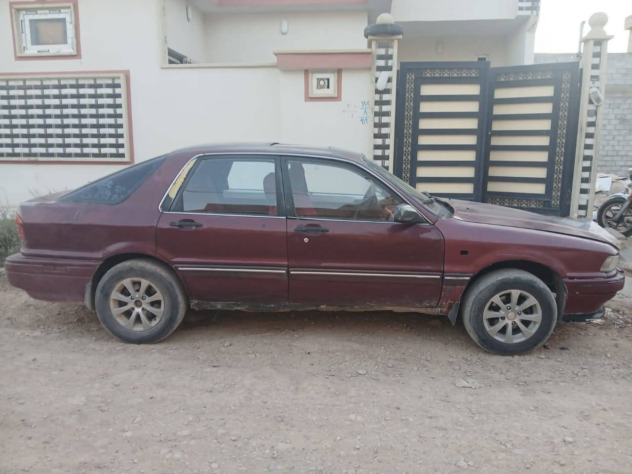 مستبوشي كلن مديل 92 رقم مسطره نينوى بسمي شرط التحويل  كابون بيها  بدون ضربه بيها بدايه صرف  السعر 25 وبيها مجال  للستفسار كورك/***********اسيا ***********
