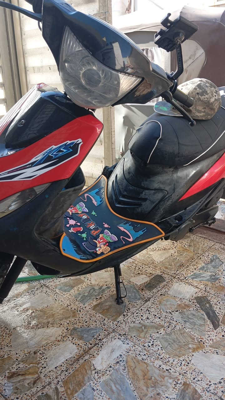 سلام عليكم
ماكس عدله سوده
كلهه ختم واحد
دراجه صارلهه 3اشهر نازله من ربمه
بيه ويل كب نجمه كلث خطوط

دراجة خير من الله مكينة برغي مامفتوح بيهه جيب فيتر وتعال افحص

السعر 975 وبيه مجال مستعجله على بيعته رقمي ***********
*********** هذا رقمي البي وتساب
