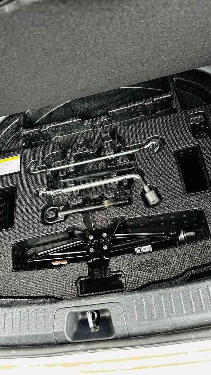 السلام عليكم
للبيع كورلا هايبرد موديل٢٠٢٤

ماشيه ١٩ الف بعدها على وضع الشركه

فول داخل 

شرط التحويل بسمي 

سعر ١٥٥وبيها مجال. 

مكان السياره النجف الاشرف الكوفه حي ميسان

***********
