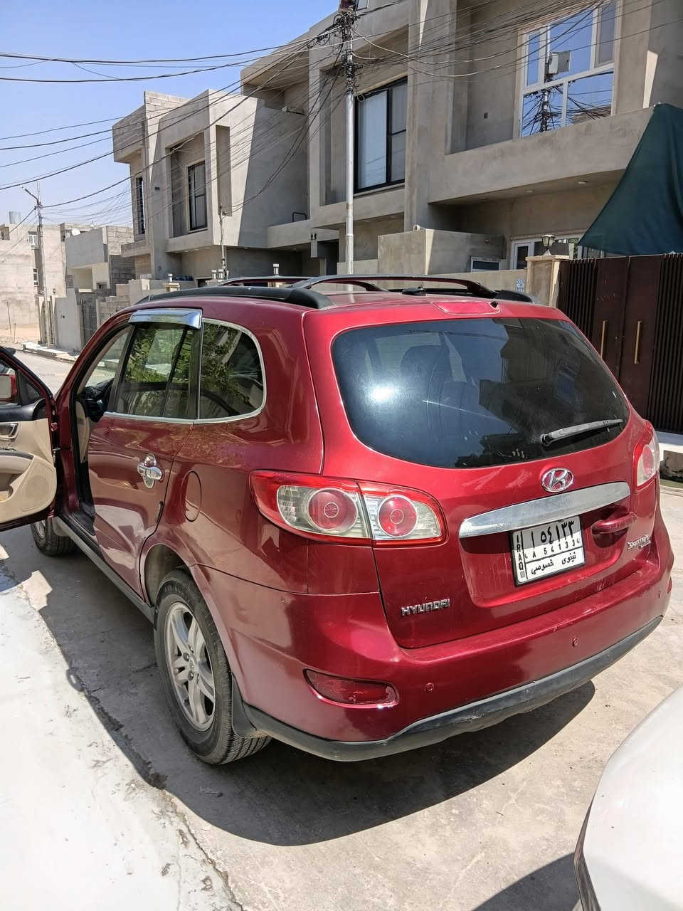 سيارة سنتافي ٢٠١٠ باسمنا تحويل مباشر بيها ٤ قطع صبغ سعرها ١١٠ للاستفسار الاتصال ***********٣ او ***********
