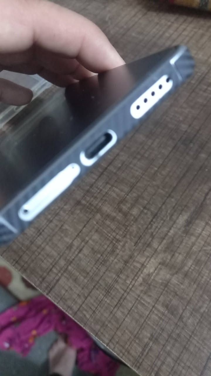 جهاز بوكو برو6 نظيف مكفول مابي بس شاحنه وكفرين بيع ٢٥٠ /***********
