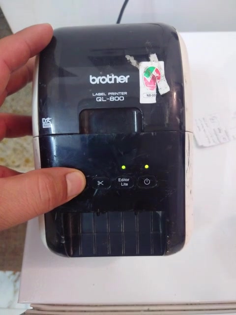 طابعه ماعرف شنو للبيع اليعرفلها وتفيدي يخابرني *********** مكاني بغداد مدينة الصدر
