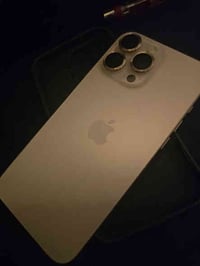 ١٦ برو ماكس ماستر مكفول من زلغ جديد بمعنى الكلمه بطاريه ١٠٠  سعر ١٥٠٠ ...