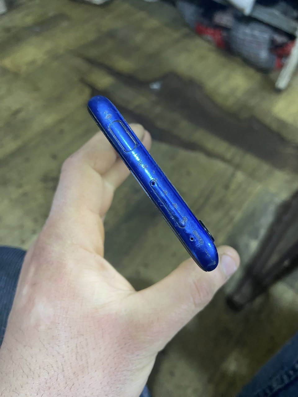 هونر شاشة نضيفة بس الظهر بي ظرر بسيط ١٥٠ وبي مجال مكاني النهضة


**إذا كنت صاحب هذا الإعلان وتريد حذفه لأي سبب، رجاءا أرسل رسالة إلى الدعم الفني**