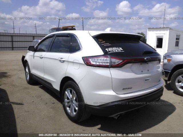 فۆرد ایدج مۆدیل 2018 مواصفات SEL  ناو زەرد کوشین هیتەر شاشە گەورە دوو سویج سەیارەکە تەنها بۆنید بۆیاغە بێ ناوگرتن بێ ئێرباگ ، ڕەقەم و سەنەوی نوێیە بە ناوی خۆمانە گێڕ و مەکینەو هەموو شتی بەشەرت 
0750 485 8947 أربيل, العراق
