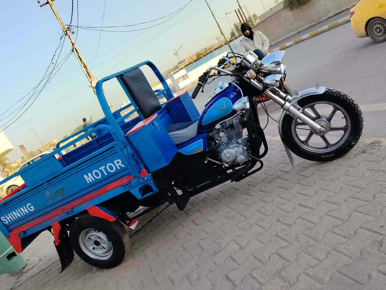 سلام عليهم ستوته للبيع موديل 2018 ومكينه وكير بيهه  2020مكفوله شرط الفحص أوراق كامله واصليه دبلات شغاله كهربائيات كلهه شغاله نكره سلف تخم تاير چوبلس ورك عالي مامدكوك اكسن مكفوله بدي مصبوغ حراري آثار جرد فقط مكان ديوانيه مركز تفاصيل أكثر اتصل وبيك خير، ودخل ***********
