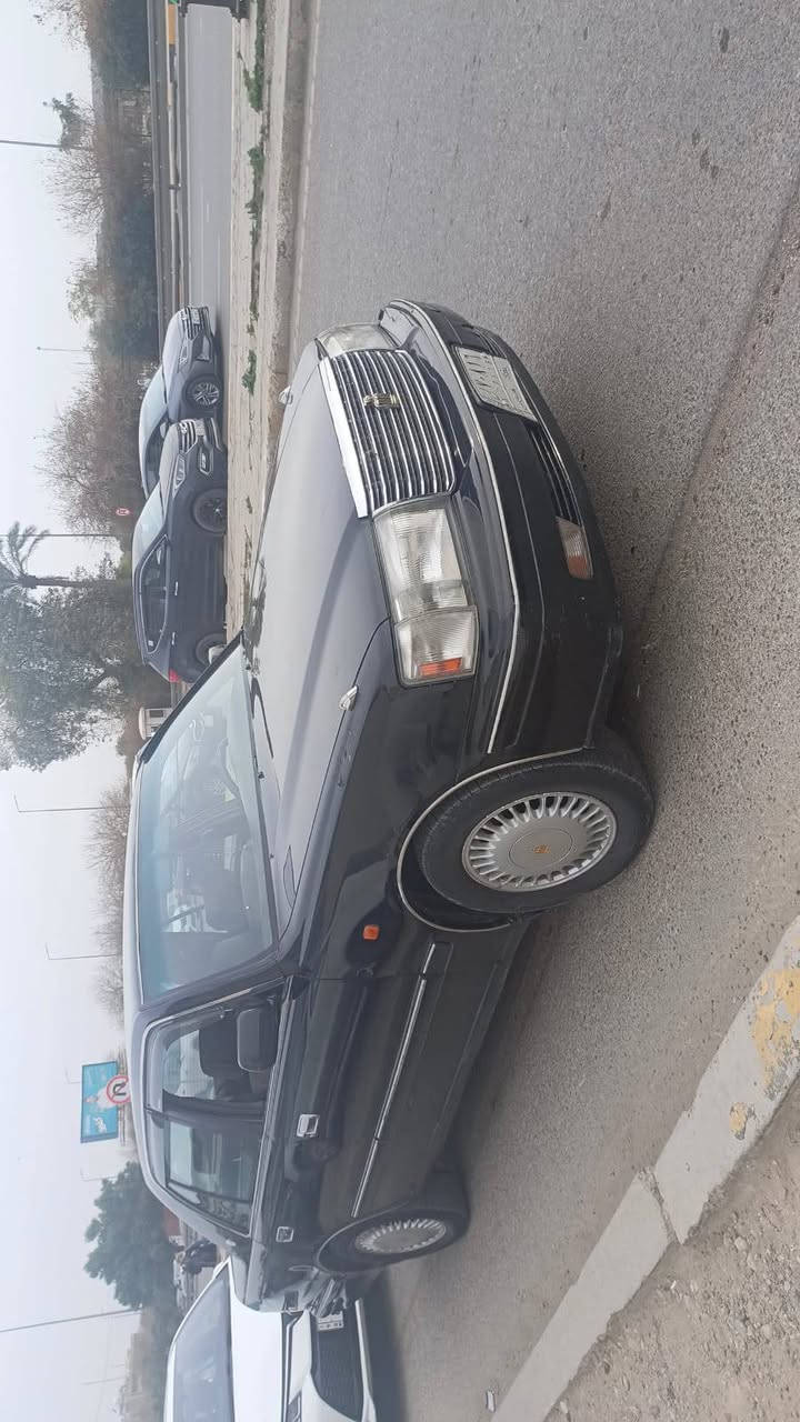 Super Salon Crown Toyota 
السلام عليكم للبيع  كراون راس الثور تكم موديل 1997 رقم بغداد دولي بسمي مكفوله من الكص ونقل جثه بيها مكانات صبغ  محرك VVT 3000 مكينه وكير جدد تخم تاير جديد كهربائيات كلها شغاله    صدر نص عمر  مكاني بغداد السعر 80$ للاتصال ***********
