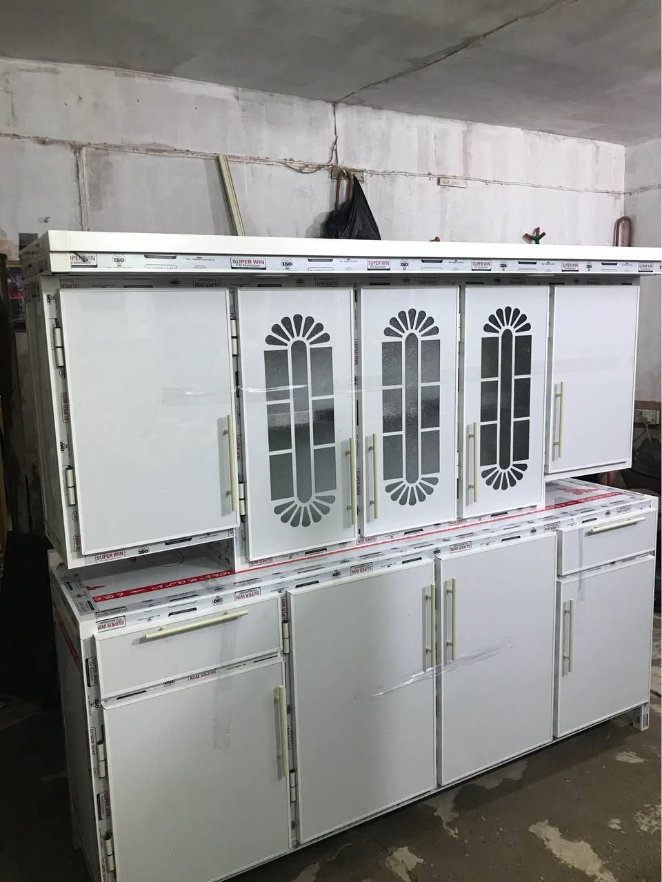 تخفيضات كاونترات مترين شرط شرط التزكام بليت واحد ملم نرماده حفر جرارات شفط نقش cnc تاج وكلوبات شغل درجه اولى ب400 واذا وياه سنك متر وربع مرمر ب600 يصير اللون حسب الطلب العنوان ناصريه شارع الاخلاص *********** ناصرية, ذي قار
