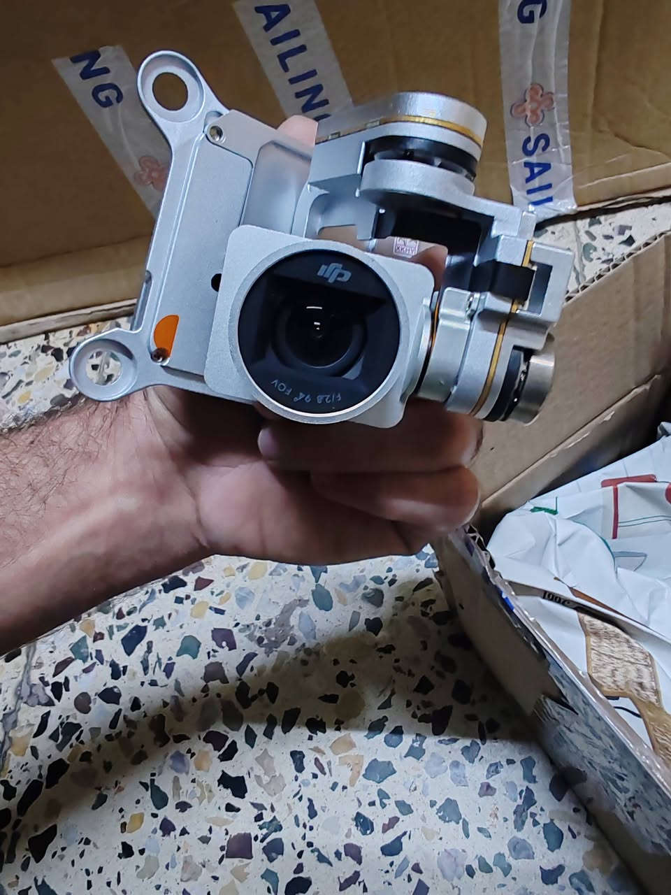 كامرة dji بس لليش وشنو ومنو ما اعرف قيم واخذ كامرة متحركة


**إذا كنت صاحب هذا الإعلان وتريد حذفه لأي سبب، رجاءا أرسل رسالة إلى الدعم الفني**