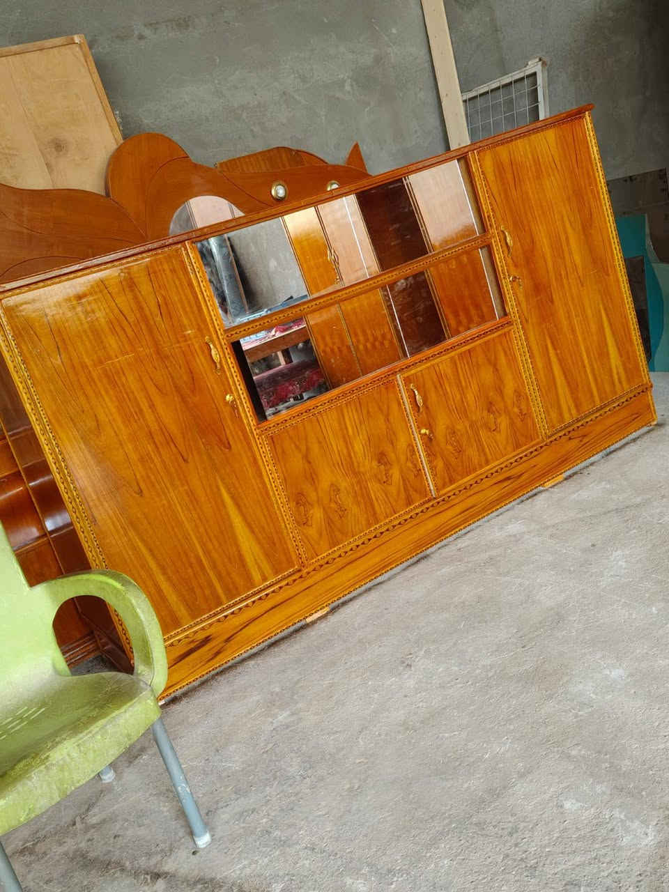 بوفياة عدد 2
صاج تسكام 
الطول مترين ونص 
جدا نضيفات 

سعر الوحده 125
 يوجد توصيل بكروه 
العنوان حله ناحية ابو غرق 
***********
