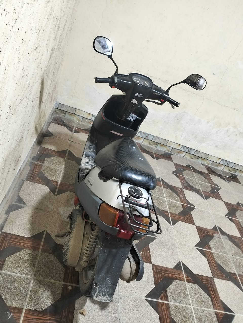 اسلام عليكم ماطور بوتين للبيع شرط كلشي شغال بي المكان الايسر ***********
