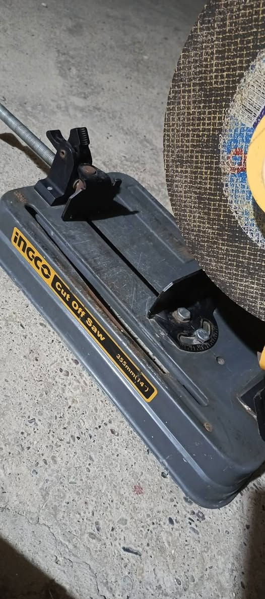 كتر حديد نضيف حيل للبيع نوع انجيكو حجم كبير
السعر على الرقم ***********
