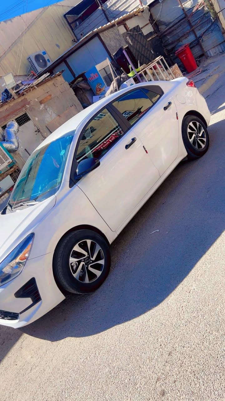 كيا ريـو (2023) مرقم بسمي
مواصفات (LX) لايت زنون ويل كروم شاشه 
كشنات جلد ماشيا (15) حادثه جاملغ بنيد سعره (128)
بغداد الزعفرانيه صور حادث واتساب ***********
