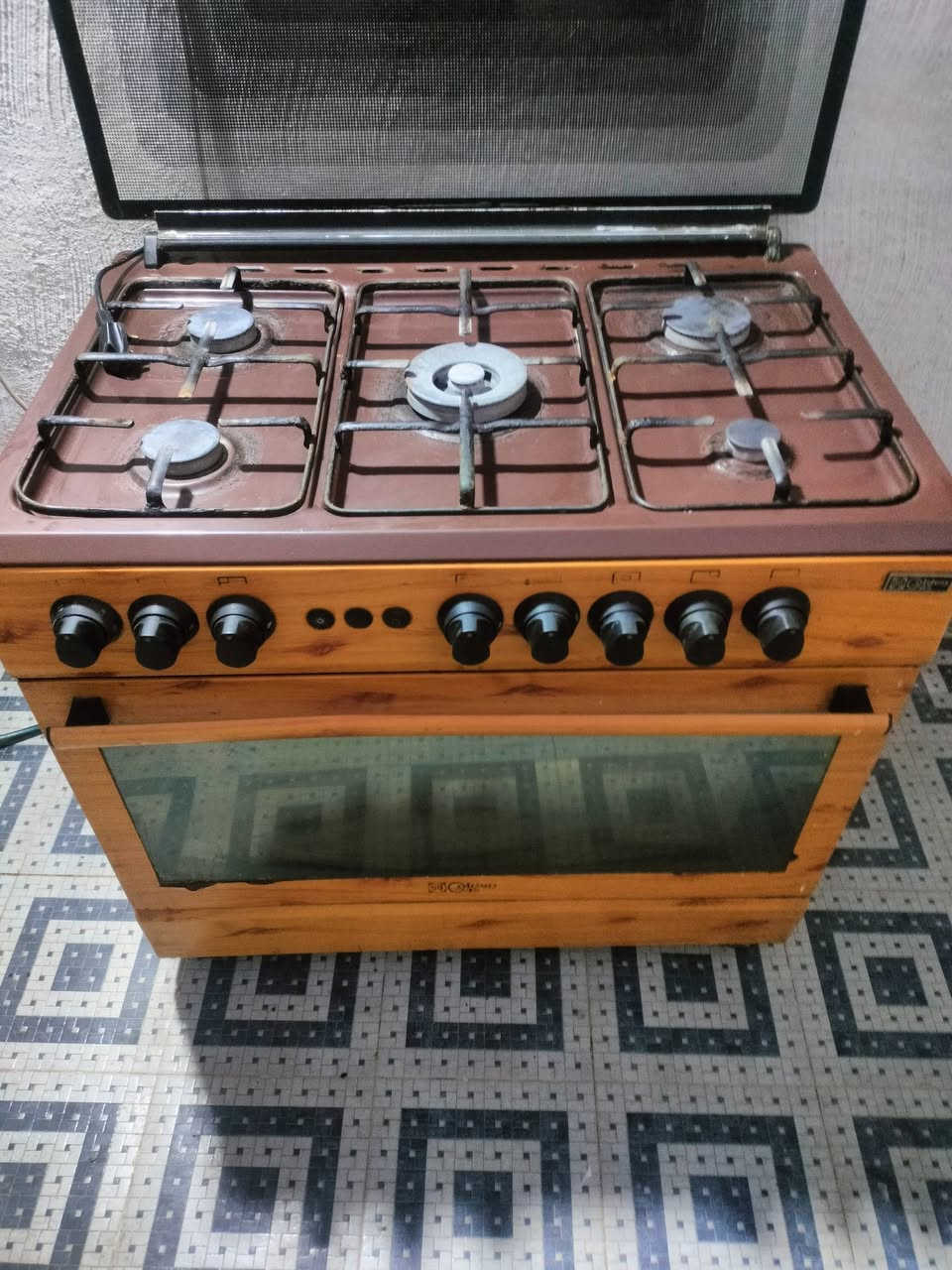 سلام علیکم
طباخ (كولدن كاز نوع تركي)
5 عيون وفرن
كلشي موضح بالفيديو
السعر 175
أستفسار خاص أو رقم ***********
