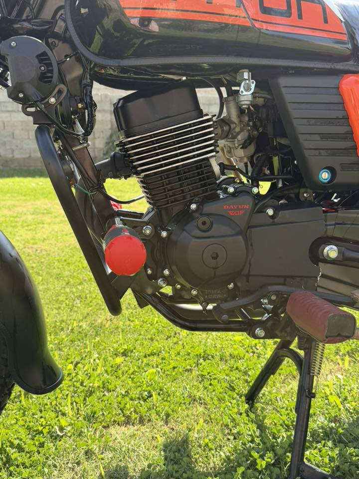 دراجة دايوان للبيع موديل ٢٥صار شهرين من شادهة بعدهة بل جيس ماشية الاف وشوية اوراق سحب 
مكان شهربان الهارونية 
***********
