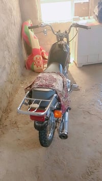 ٤ قير • فيها مجال • للبيع