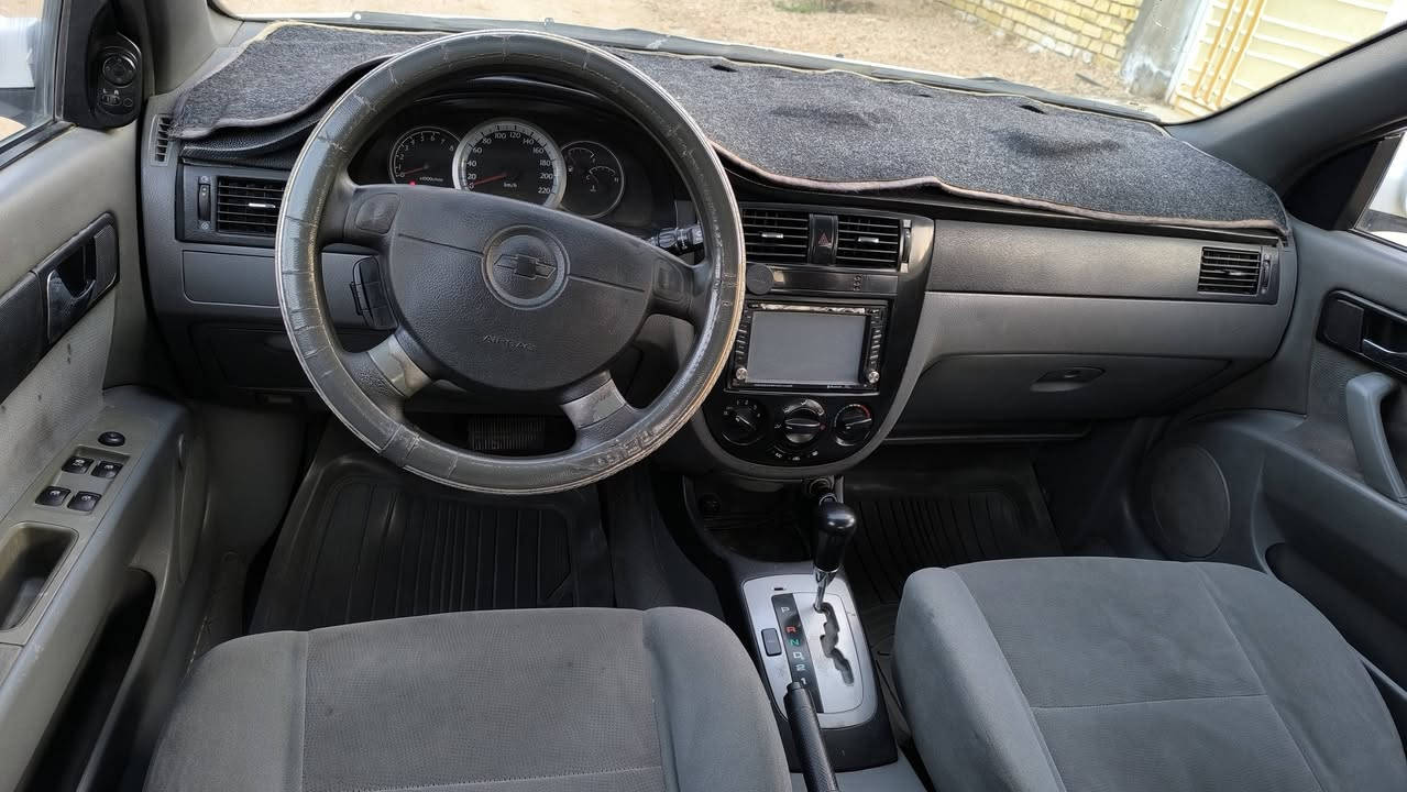 اوبترا 2007 خليجي 
كير ومحرك مكفولات ، تبريد وصدر وكهرباء وتايرات كله مضبوط ، سياره جاهزه ونظيفه مال جناي ، بيه رشات صبغ حزام تقريباً ، المكان بابل ، السعر 63 ، 
***********
